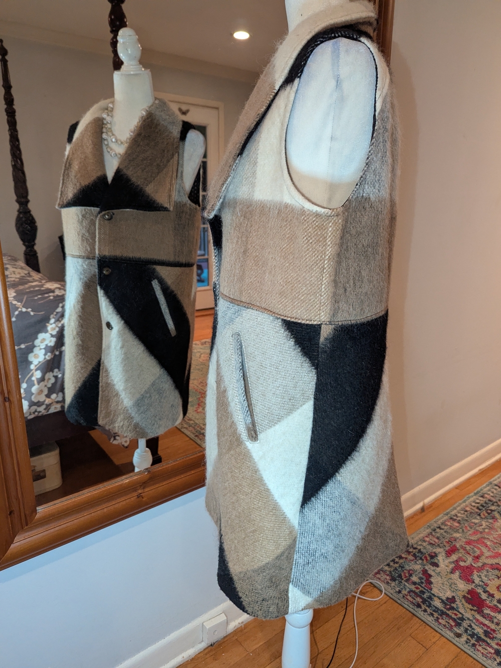 Elevenses by Anthropologie Womens Black & Tan Colorblock Wool-Blend Coat Vest - Picture 4 of 12